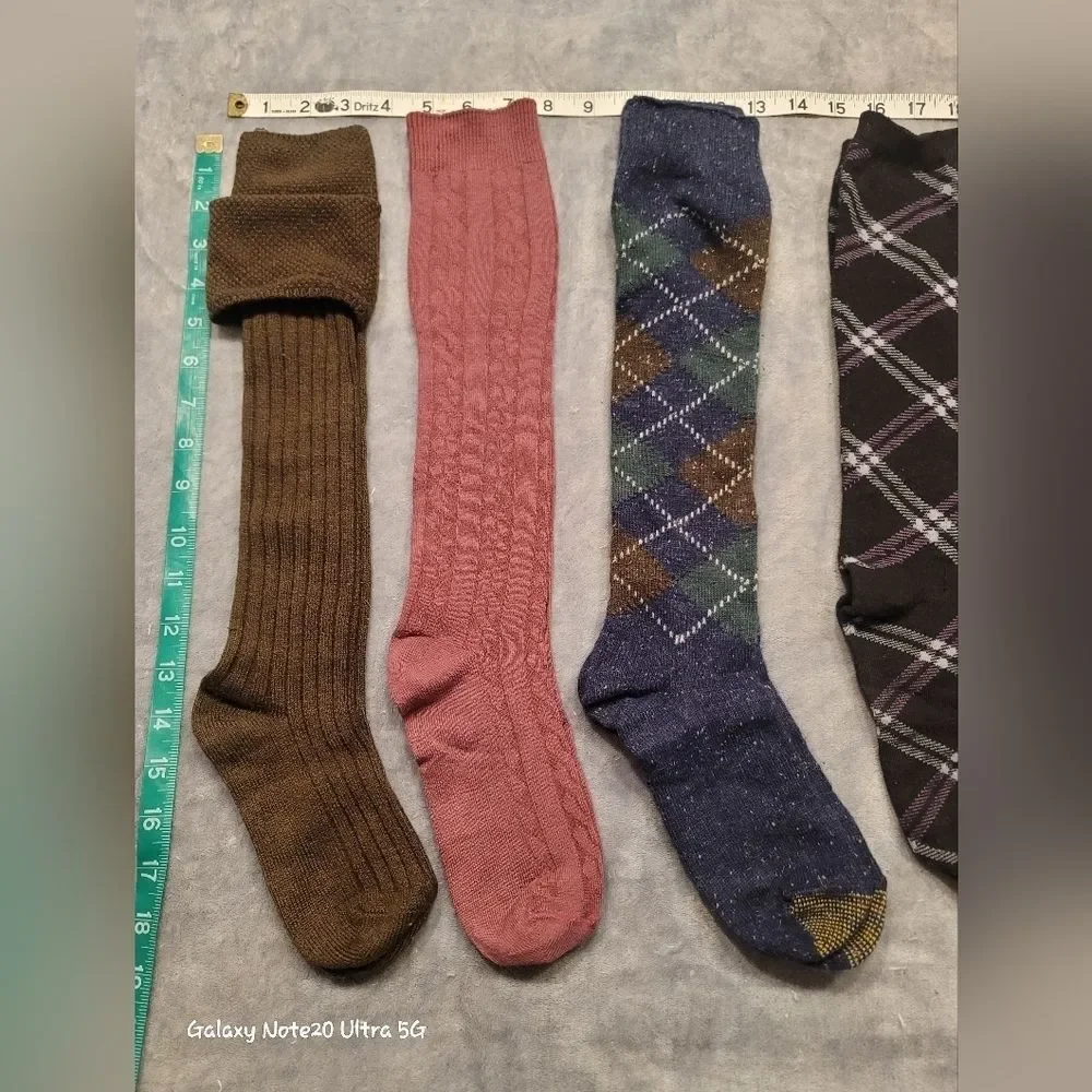 0467. EUC ~ 5 ~ Pair of Knee Socks ~ Fibromyalgia keeps me from wearing them 😪